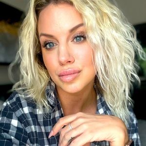 Meet your Posher, Hanna